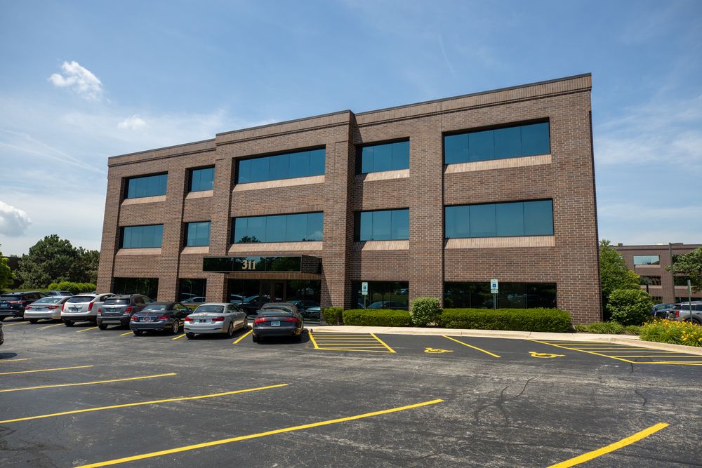 Wheaton Office Center: 290, 300, 301 S. County Farm Road, Wheaton, IL 60187